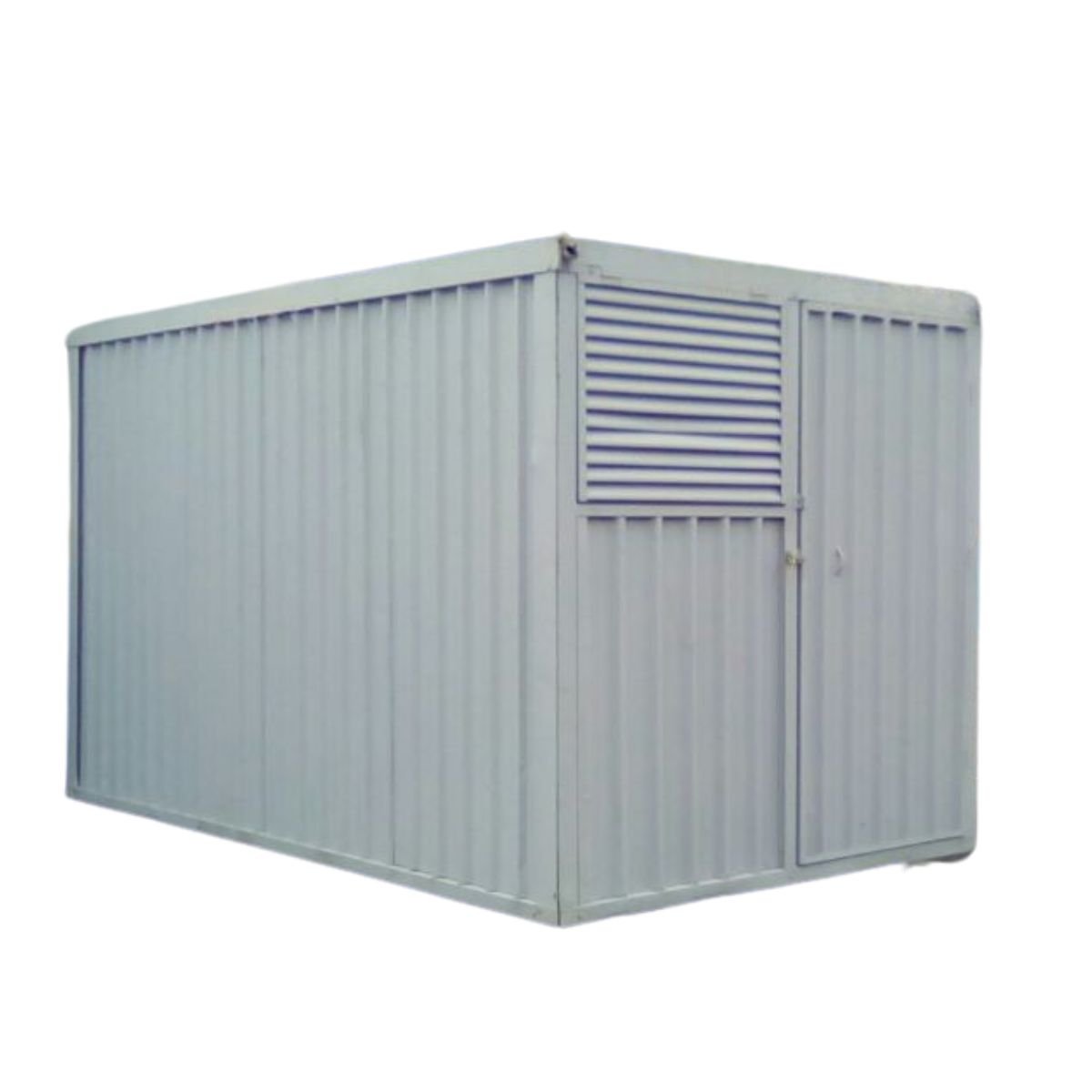 Container habitacional com pintura branca, instalado em canteiro de obras pela Solutio Locação de Equipamentos